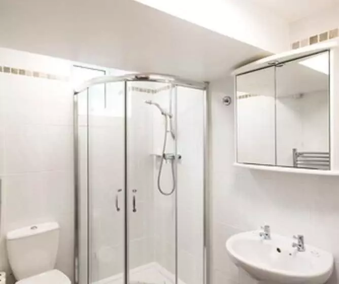 2 Bedroom Interior Apartment, Tregenna Castle Resort
