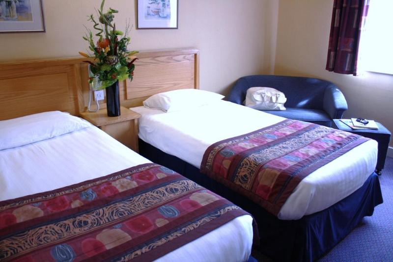 Номер Стандарт, Derby Station Hotel, Sure Hotel Collection By Best Western