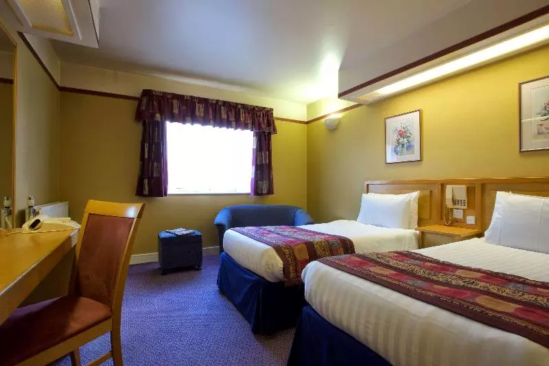 Perhehuone, Derby Station Hotel, Sure Hotel Collection By Best Western