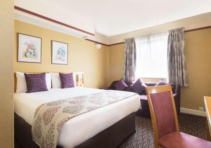 Номер Стандарт, Derby Station Hotel, Sure Hotel Collection By Best Western