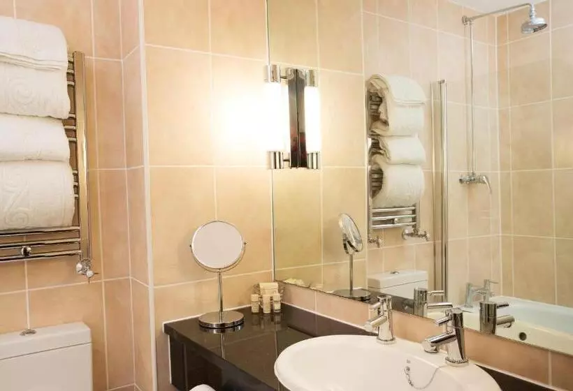 خانه 1 خوابه, Best Western Plus Grim S Dyke