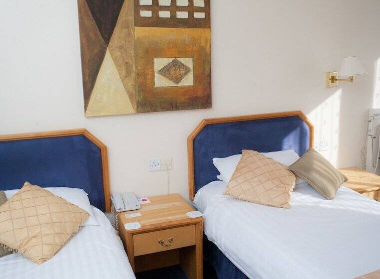 スタンダードルーム, Skipton Hotel   Formerly Known As Hotel Rendezvous Skipton