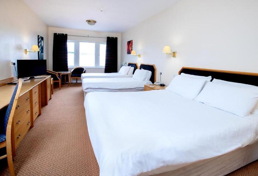 ファミリールーム, Skipton Hotel   Formerly Known As Hotel Rendezvous Skipton