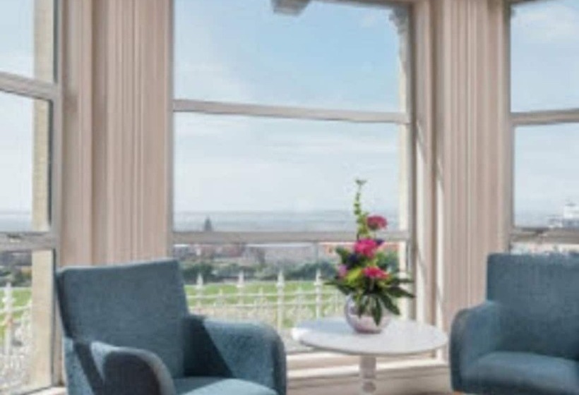 חדר סופריור נוף לים, The Grand Atlantic