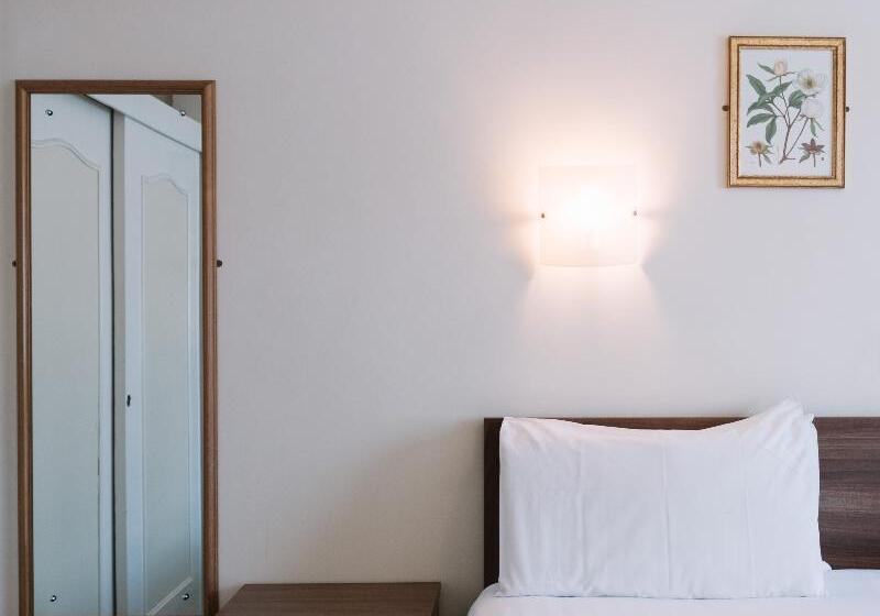 اتاق استاندارد یک نفره, Apollo