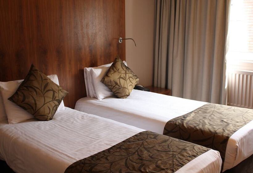 Номер Стандарт, Aubrey Park