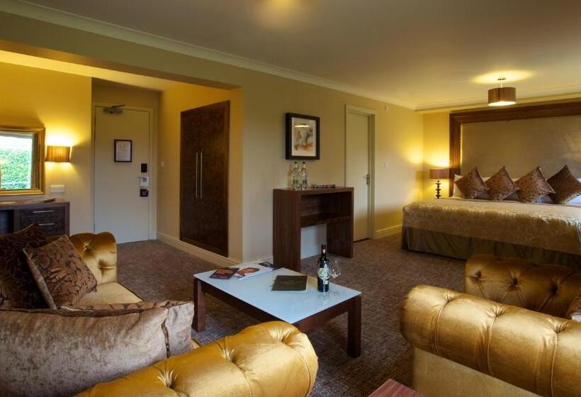 Люкс, Aubrey Park