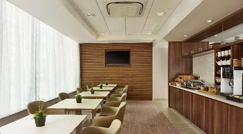 キングサイズベッドのエクゼクティブルーム, Doubletree By Hilton London Angel Kings Cross
