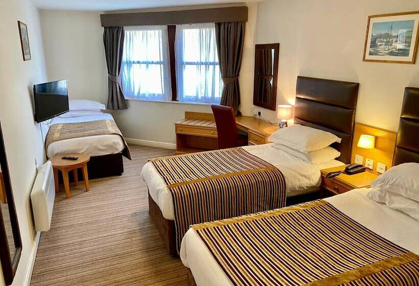 غرفة قياسية ثلاثية, Dubrovnik