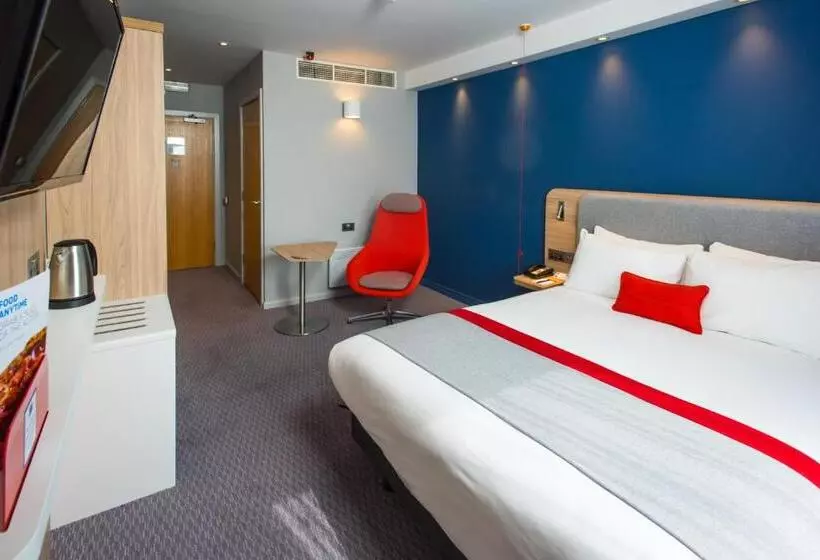 身障者適用スタンダードルーム, Holiday Inn Express Burton On Trent, An Ihg
