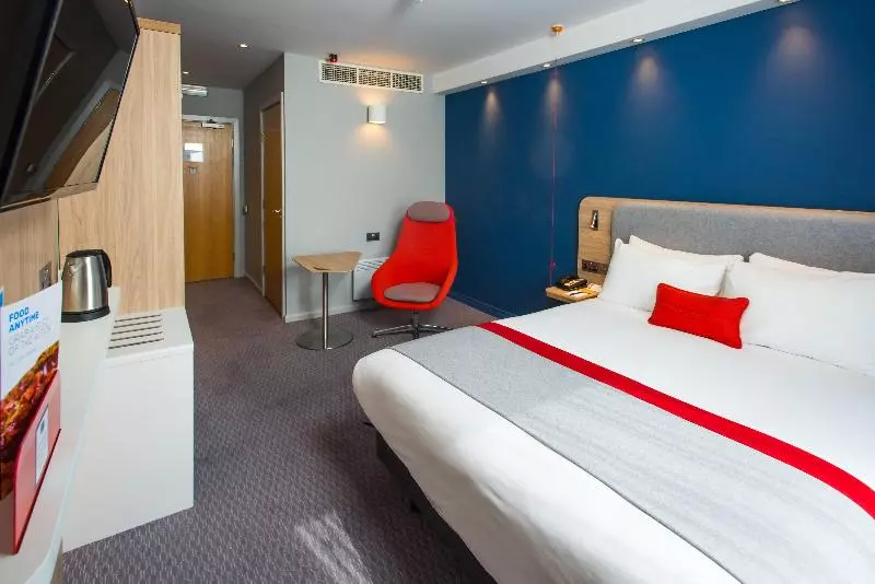 身障者適用スタンダードルーム, Holiday Inn Express Burton On Trent, An Ihg
