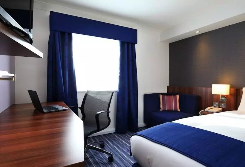 اتاق استاندارد, Holiday Inn Express York, An Ihg