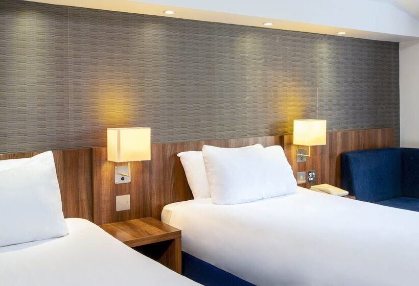 Номер Стандарт, Holiday Inn Express York, An Ihg