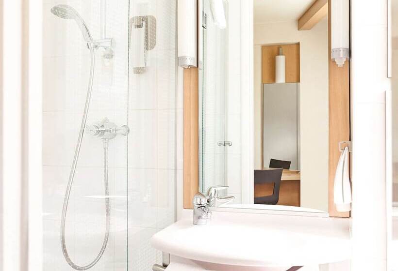 スタンダードルーム, Ibis Birmingham Centre New Street Station