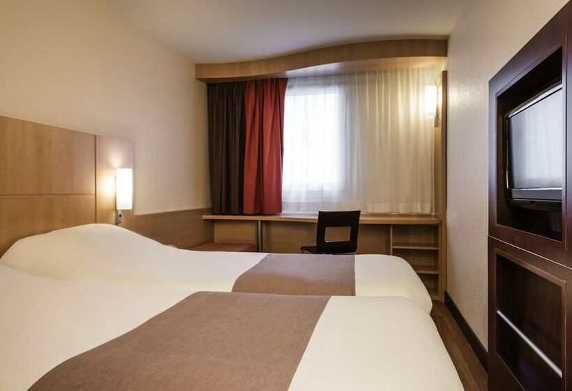 Номер Стандарт, Ibis Birmingham Centre New Street Station
