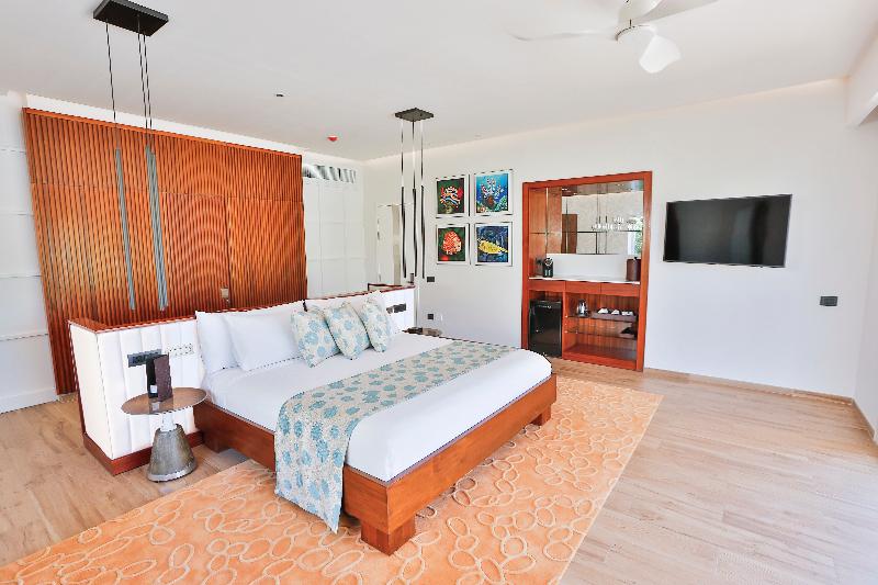 חדר קלאסי, Mercure Livingston