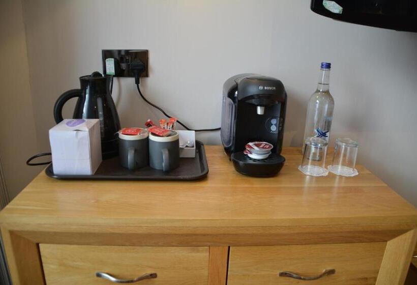 غرفة ديلوكس, New Wilmington