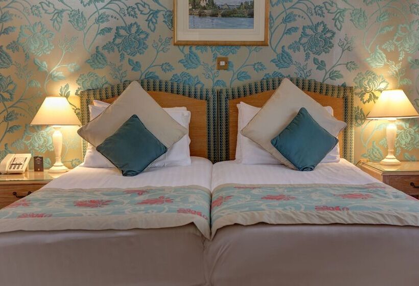 Номер Стандарт, Norfolk Royale