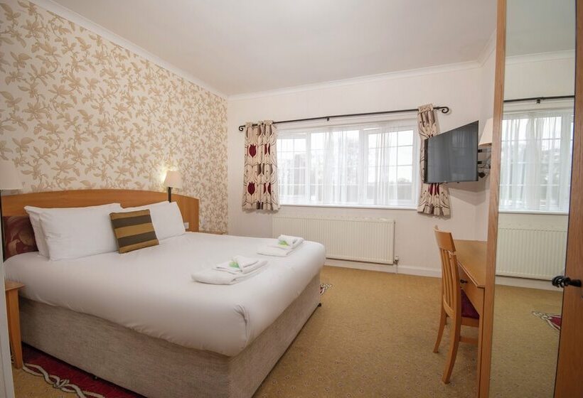 غرفة قياسية, Northop Hall