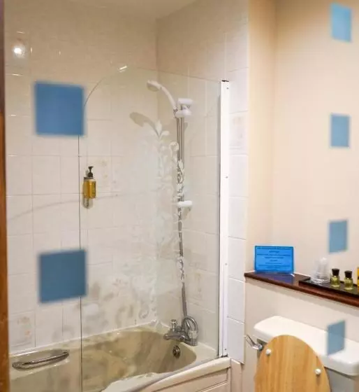 اتاق استاندارد با تخت بزرگ, Penmorvah Manor
