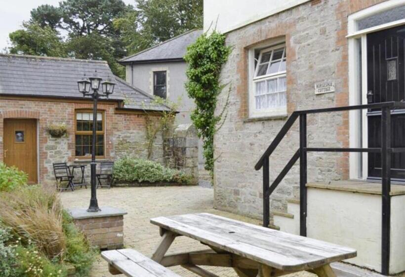 בית, חדר שינה 1, Penmorvah Manor