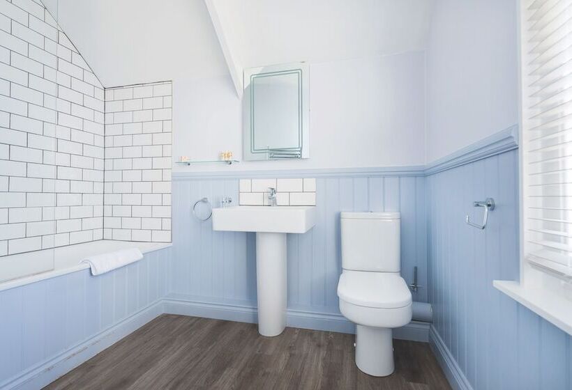 غرفة سوبيريور, The Old Success Inn