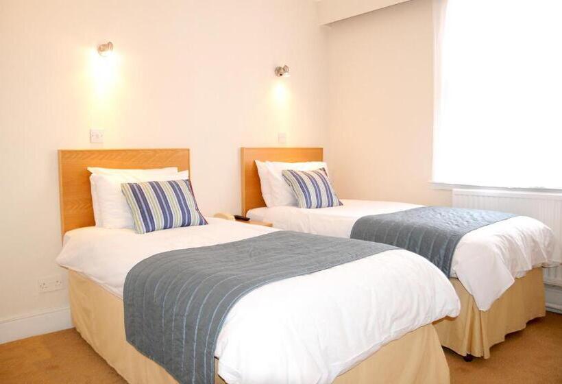 스탠다드 룸 킹사이즈 침대, The Rugby