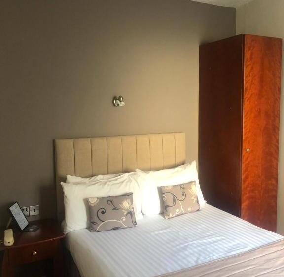 기본룸, The Rugby