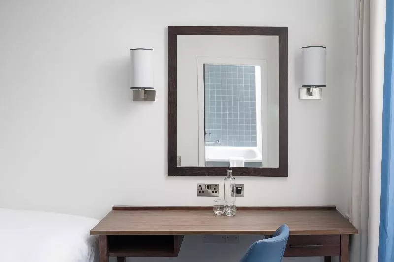 اتاق استاندارد یک نفره, Voco Grand Central Glasgow, An Ihg