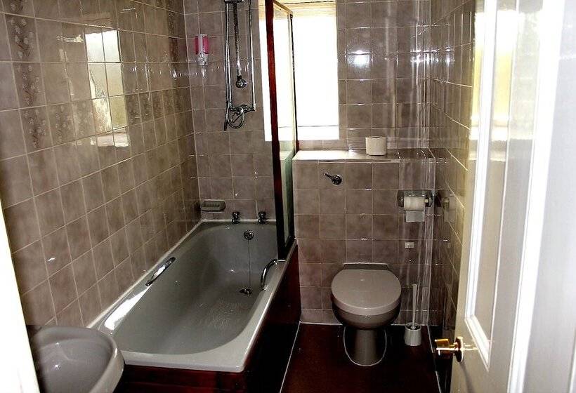 Апартаменты 1 Спальня, The Menai Hotel And Bar