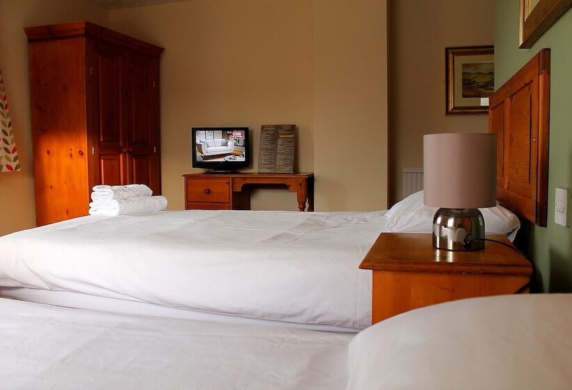 דירת חדר, The Menai Hotel And Bar