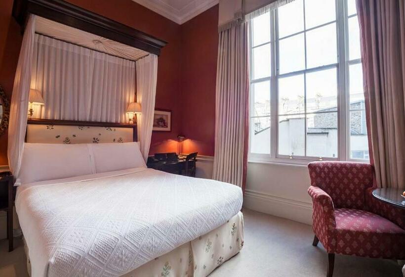 Номер Стандарт, Roseate House London