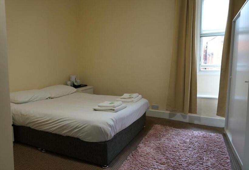 スタンダードルーム, Royal Hotel Kettering