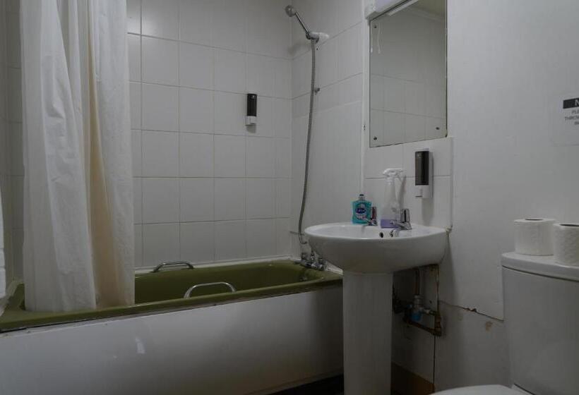 スタンダードトリプルルーム, Royal Hotel Kettering