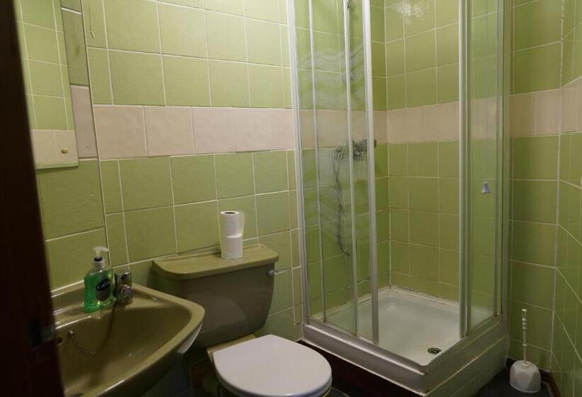 スタンダードトリプルルーム, Royal Hotel Kettering