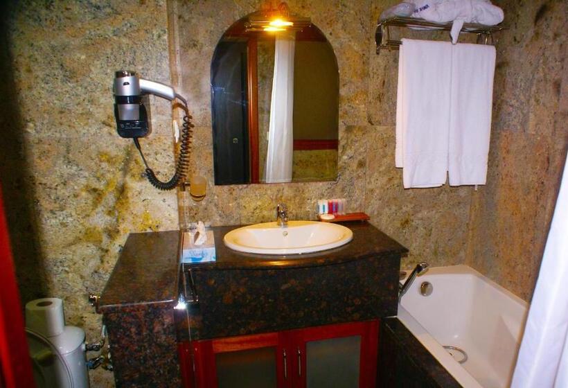 اتاق پرستیژ, Sawa