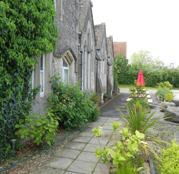 スーペリアシングルルーム, Schoolhouse Restaurant And