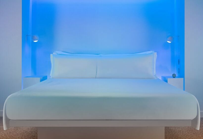 סוויטת ג'וניור, St Martins Lane London