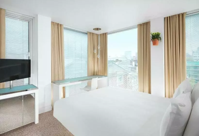 Superior-huone, St Martins Lane London