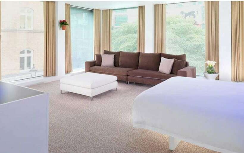 סוויטה, St Martins Lane London