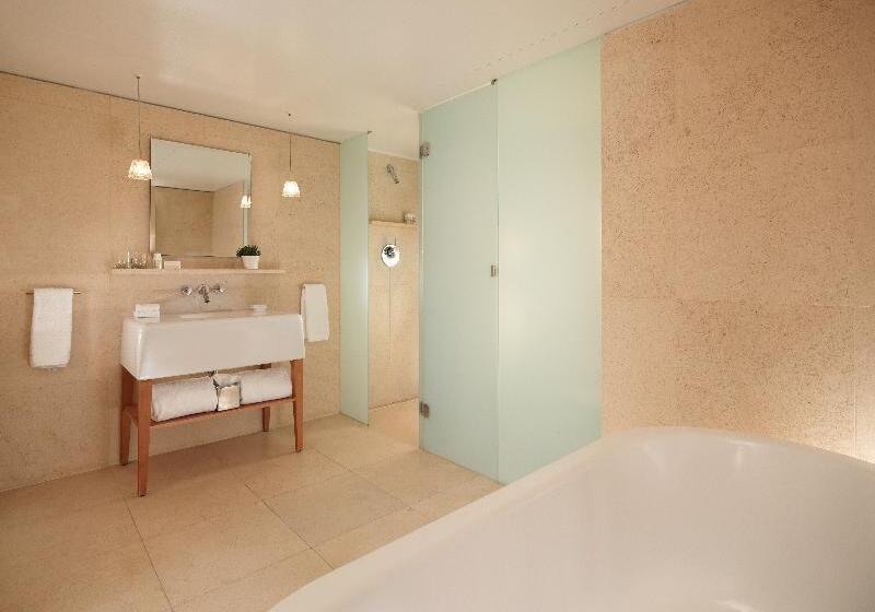 סוויטת ג'וניור, St Martins Lane London