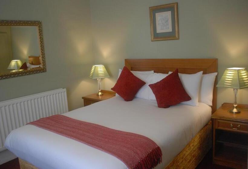 غرفة إقتصادية, The Radnorshire Arms