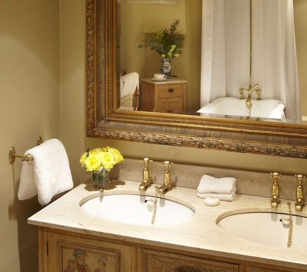 غرفة سوبيريور, The Rookery