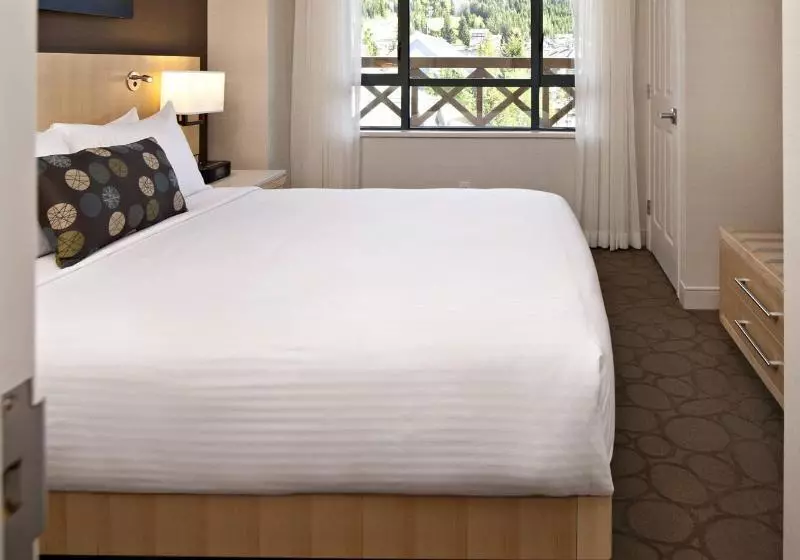 スイート, Delta Hotels By Marriott Whistler Village Suites