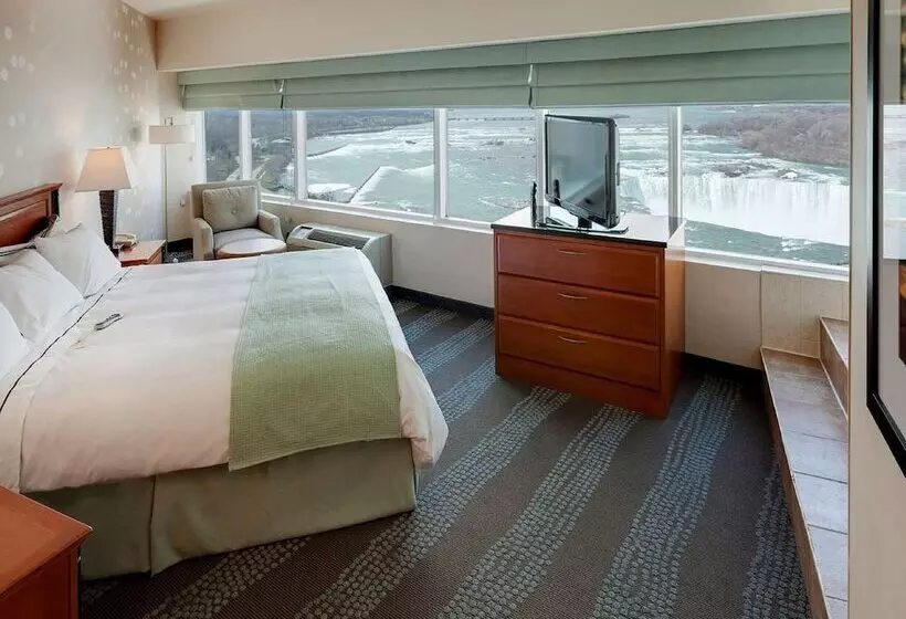 景色の見えるダブルベッドスタンダードルーム, Radisson Hotel & Suites Fallsview