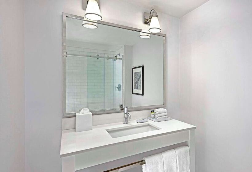 غرفه قياسيه سريرين مزدوجين, Grand Park Hotel Vancouver Airport, Ascend Hotel Collection