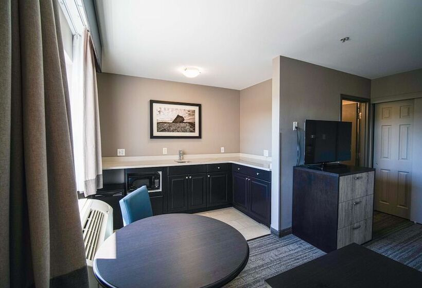 סוויטה, Best Western Plus Chocolate Lake Hotel   Halifax