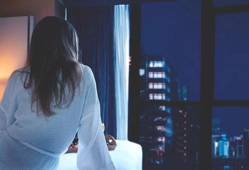 デラックスルーム, Executive Plaza Hotel & Conference Centre, Metro Vancouver