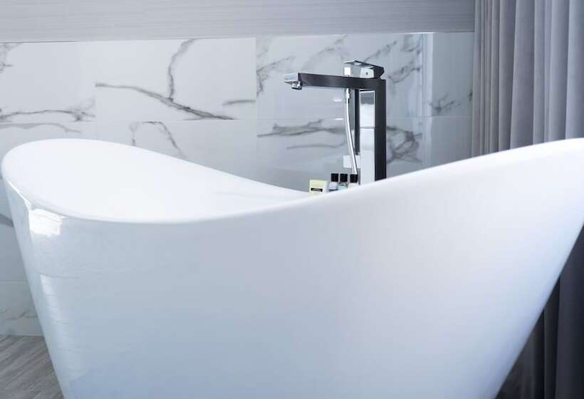 חדר פנטהאוז, Executive Plaza Hotel & Conference Centre, Metro Vancouver