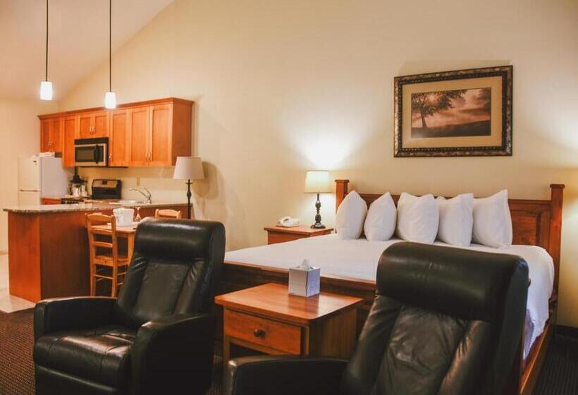 Deluxe Suite King Bed, Stony Plain Inn & Suites